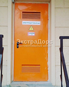 Противопожарные двери с решеткой от производителя во Фрязино  купить