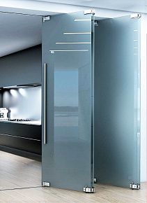 Противопожарная дверь со стеклом без рамы в квартиру